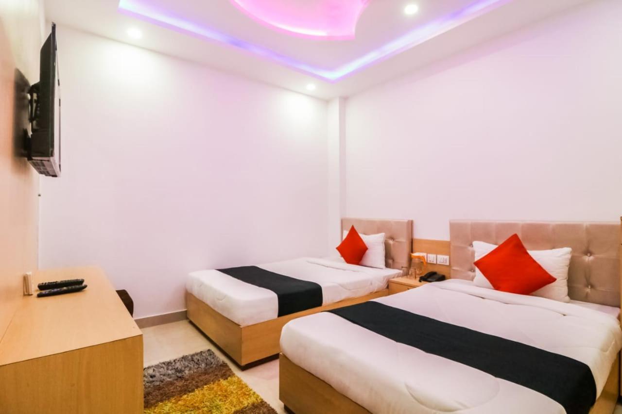 Hotel Moti Mahal,Varanasi Bagian luar foto
